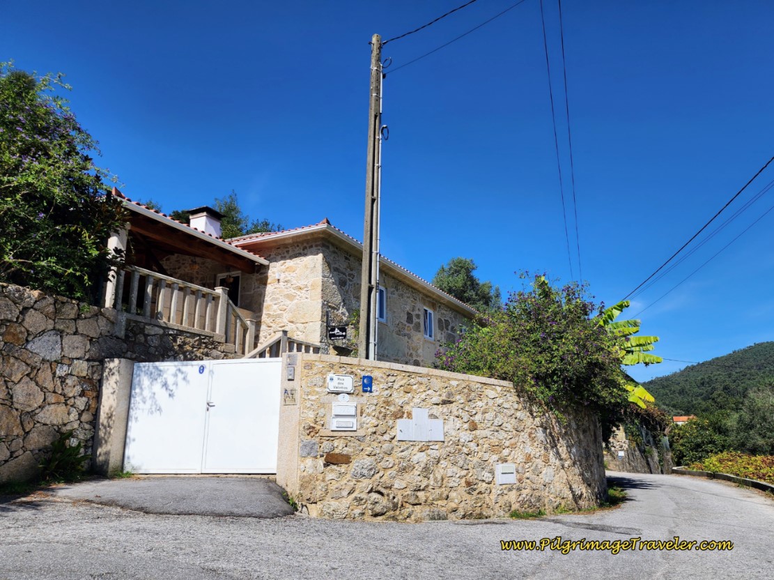 Pass by the Quinta Labruja