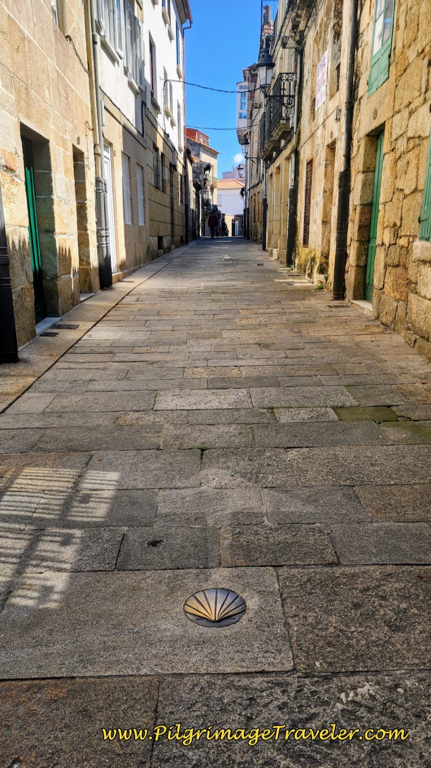 Brass Shell Waymarks on the Rúa do Conde Brass Shell Waymarks on the Rúa do Conde