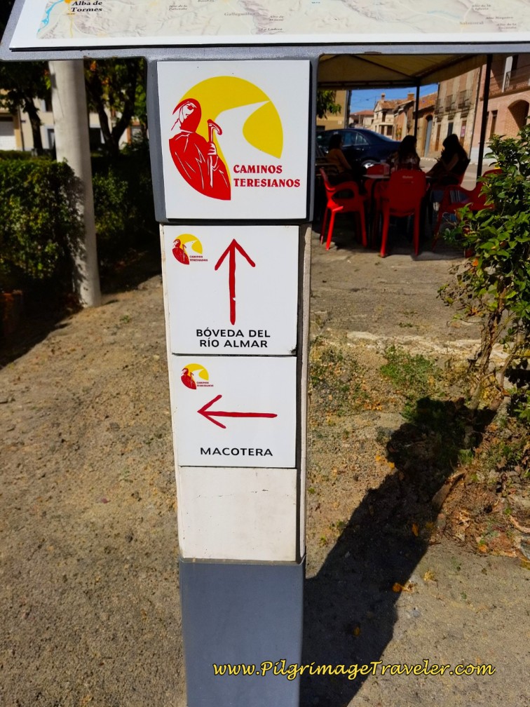 The Ruta Teresa Divides Here