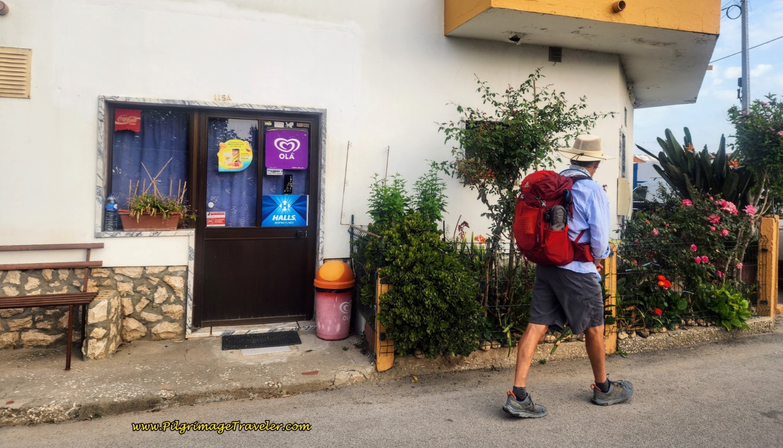 Café Tofa ~ Last Café Until Santarém