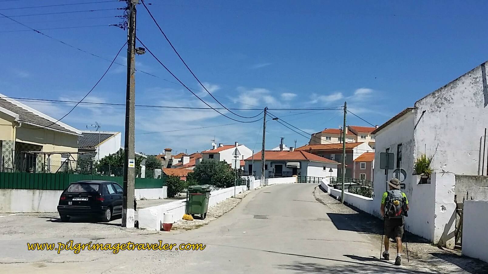 Walking Thru the Town of Vila Nova da Rainha, Portugal