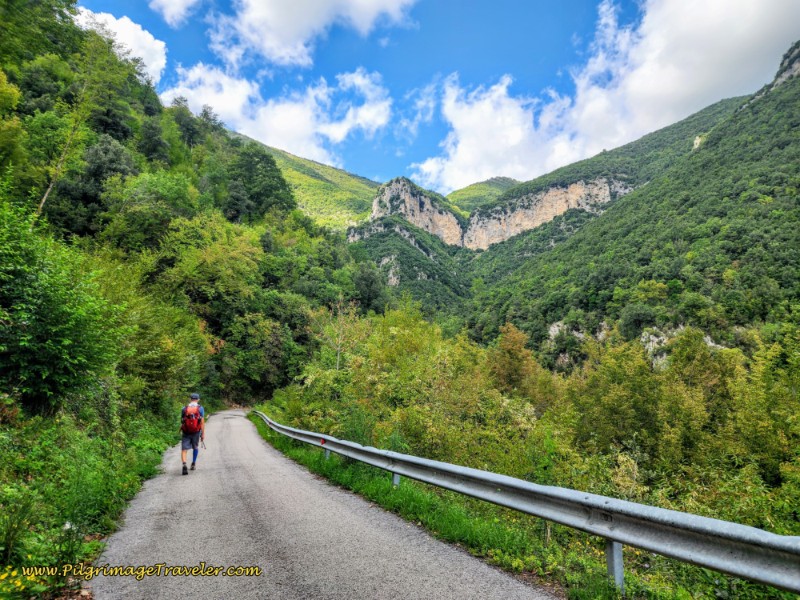 Way of St. Francis: Day Fifteen, Spoleto to Macenano - Steep Pavement Towards Pontuglia