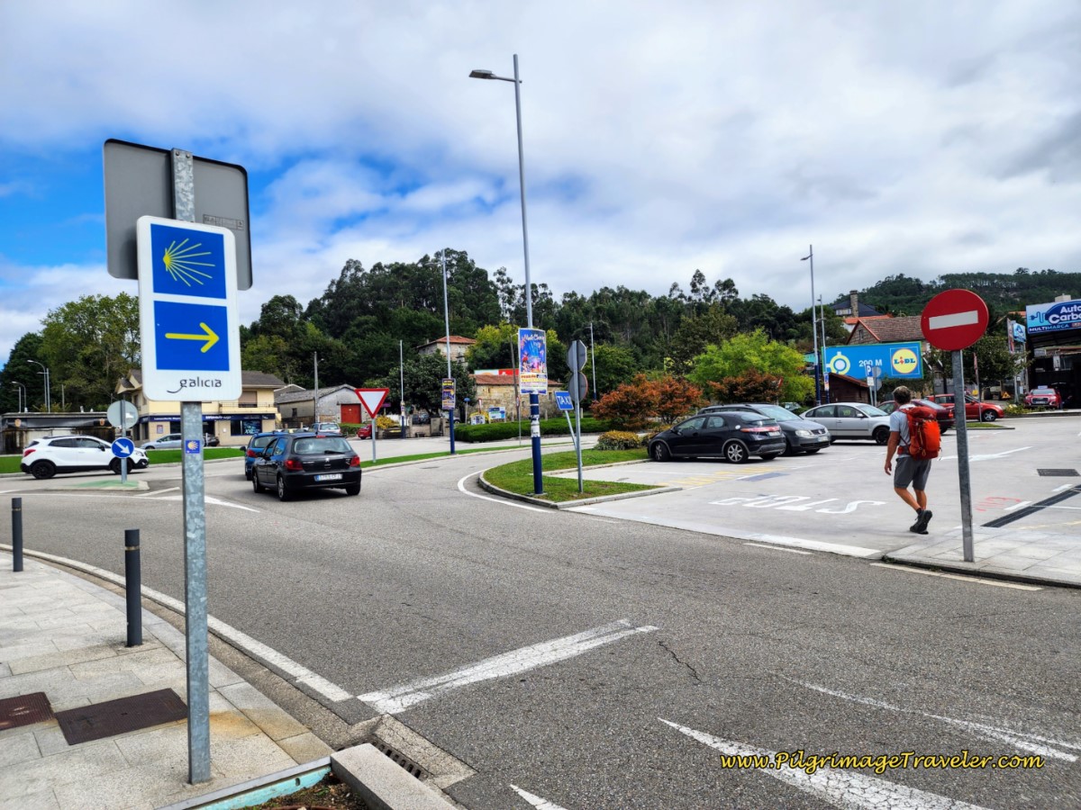 First Roundabout on the N-550