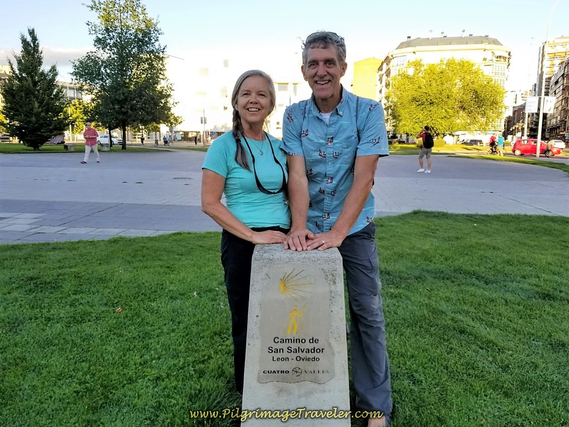 Elle and Rich at Typical Castilla y León Concrete Waymark