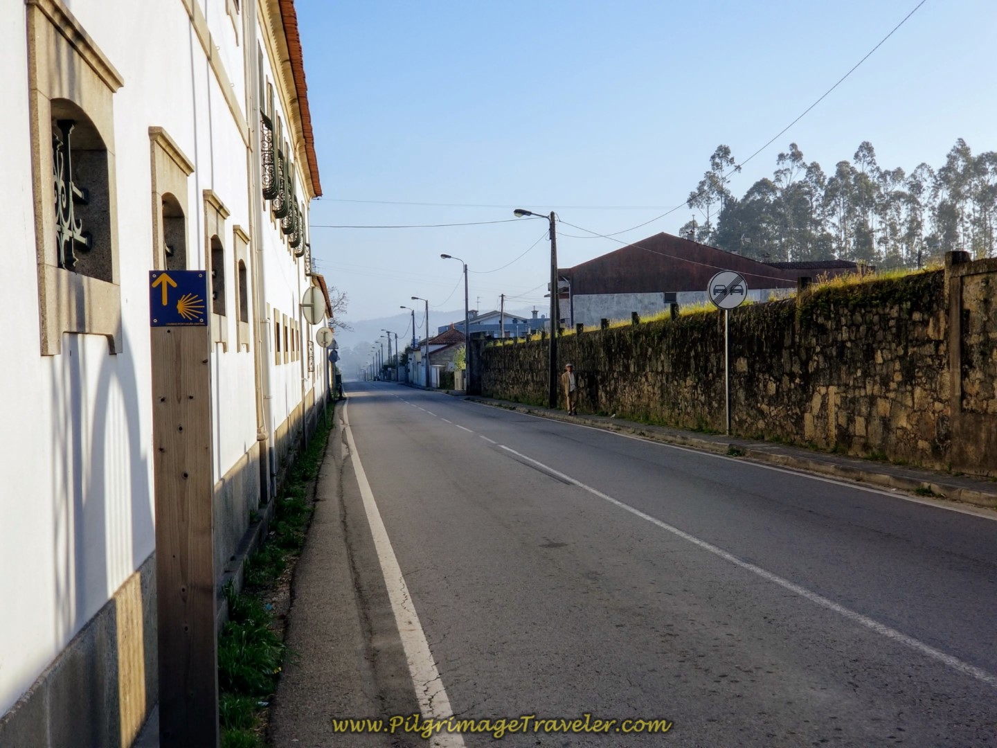 Leaving Vilarinho ~ Northward on the Busy EN306, on the Central Route of the Camino Portugués