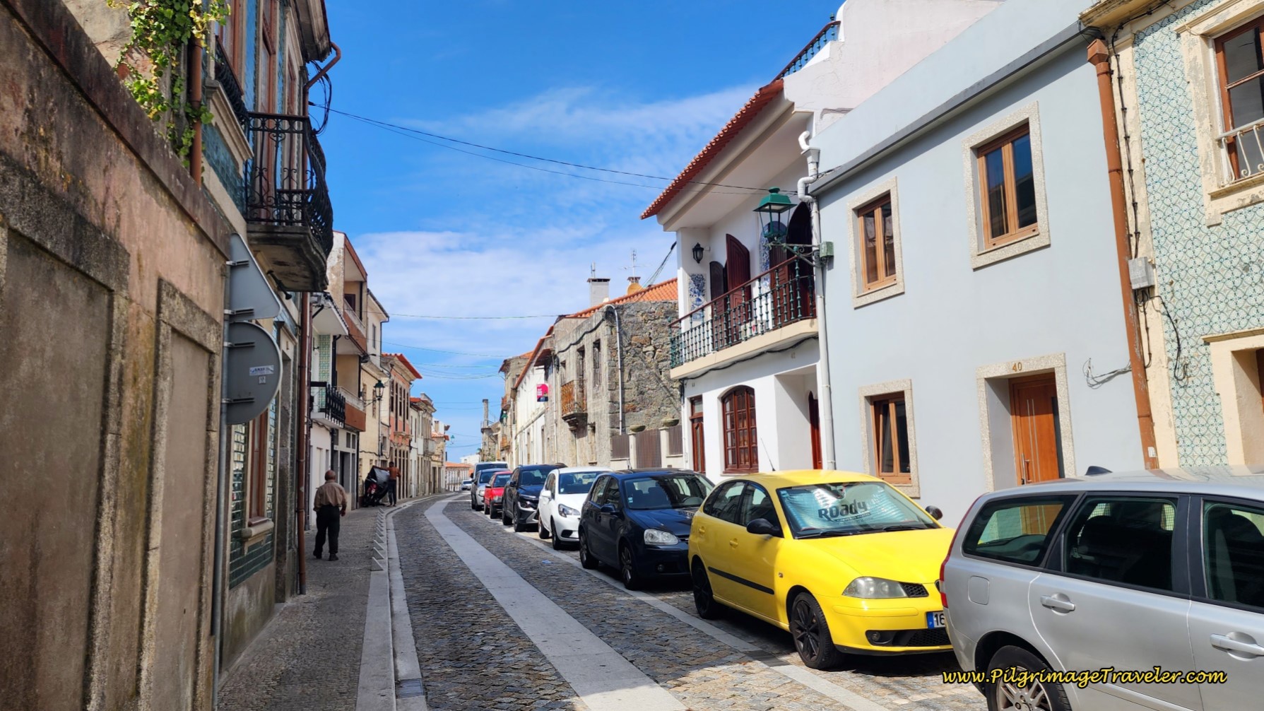 Along the Rua Dr. Americo Silva Toward Vila do Conde