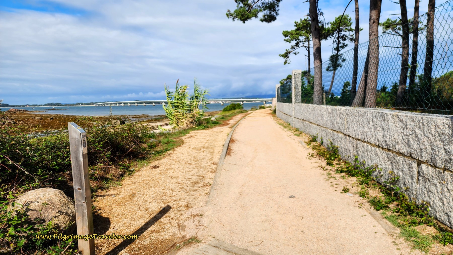 Arrive at the Praia do Castelete