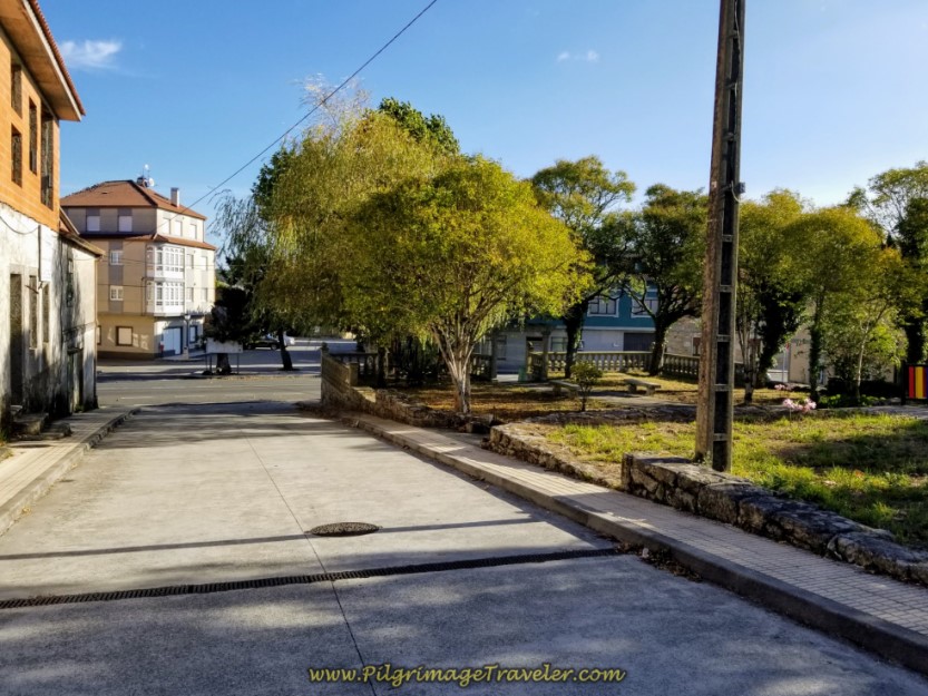 Picnic Area by Plaza in Quintáns
