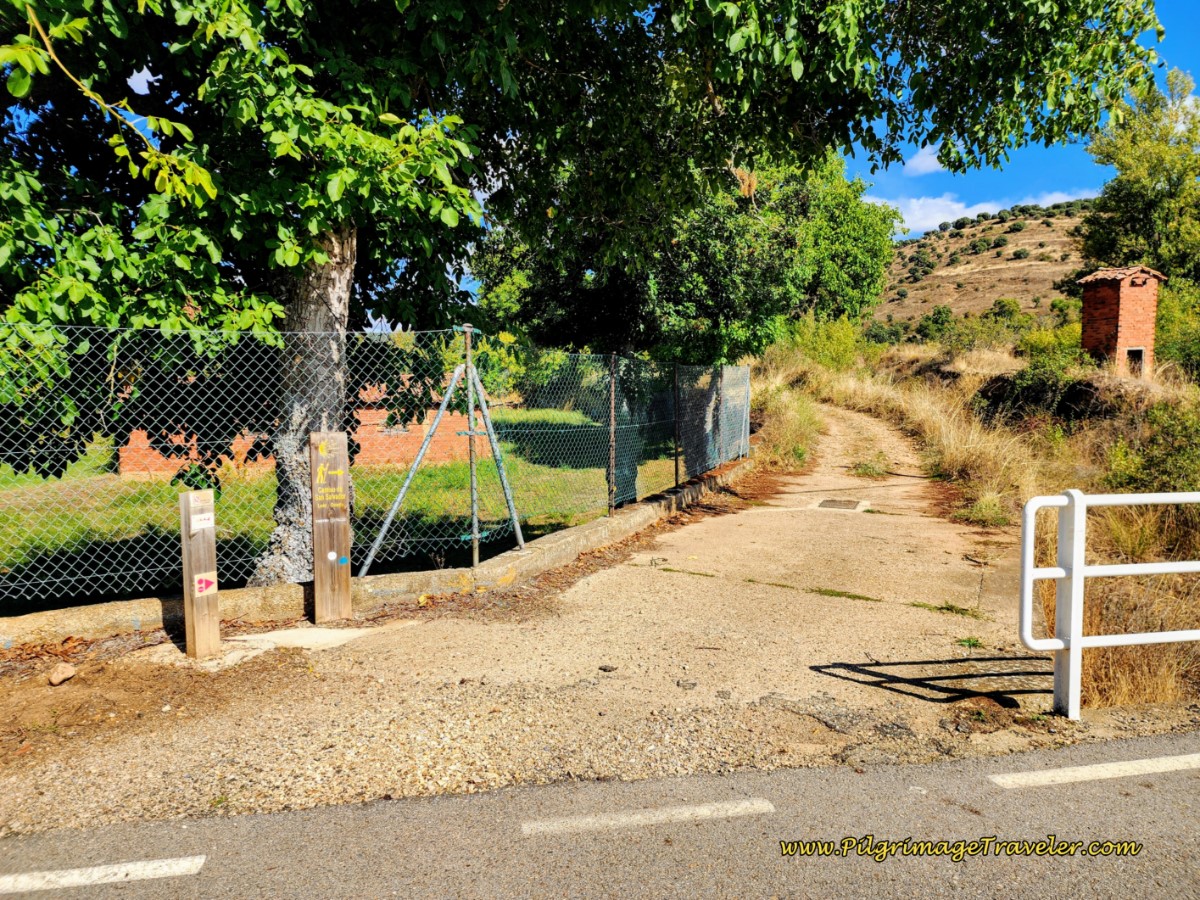 Right Turn After Ditch in Cabanillas