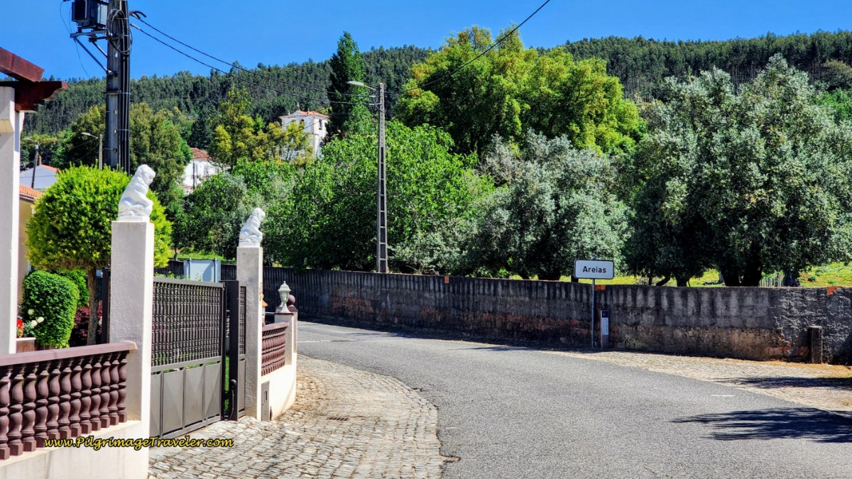 Town Sign for Areias