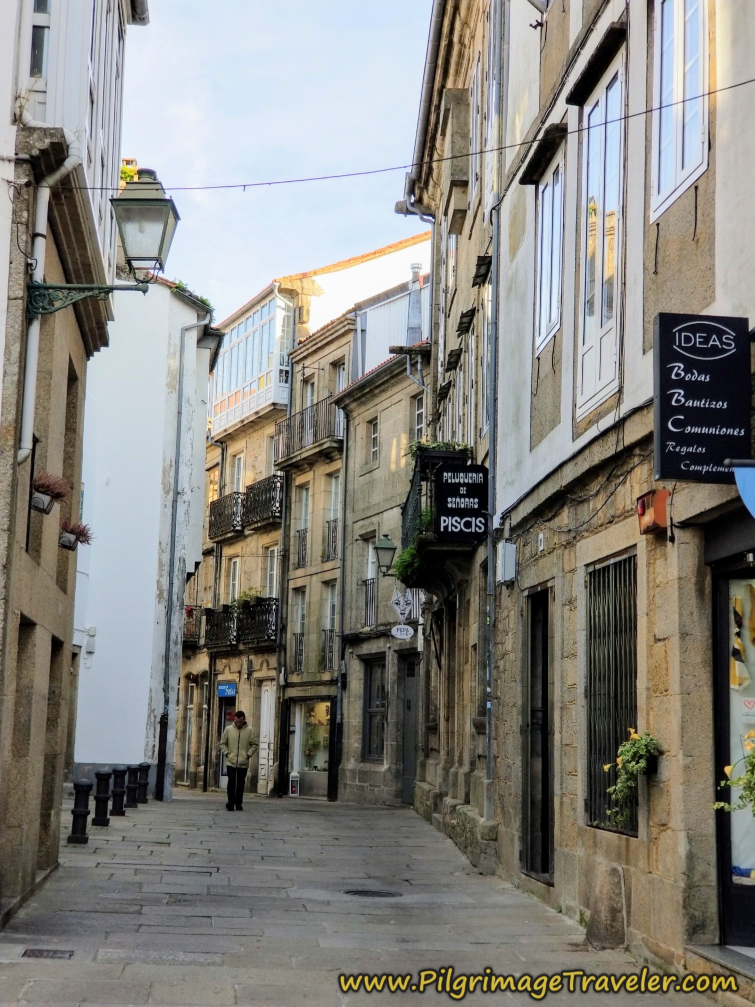 Uphill on the Rúa do Castro