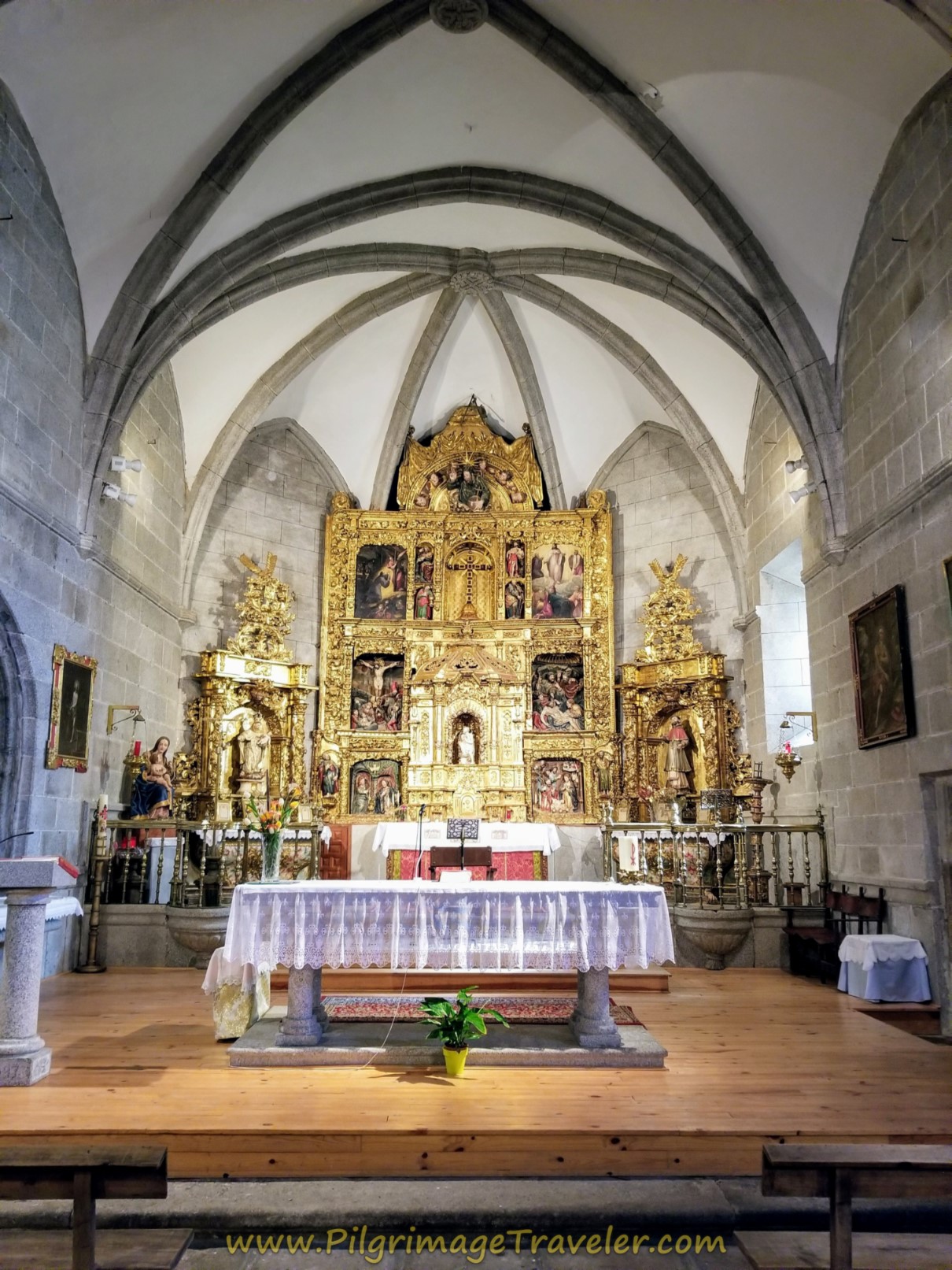 Iglesia de Cardeñosa Altar