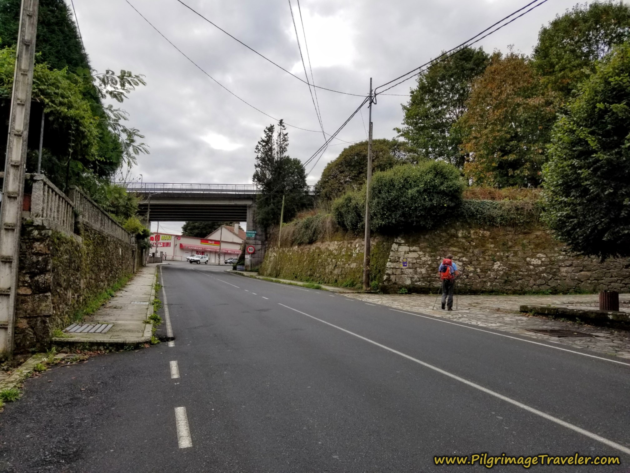 Right Turn Onto the Aldea Monreal Right Turn Onto the Aldea Monreal