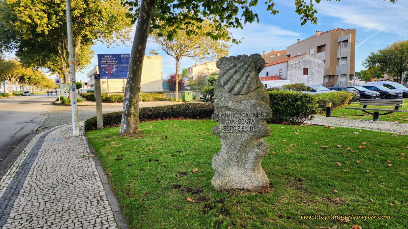 Camino Shell Waymark, Entering Esposende