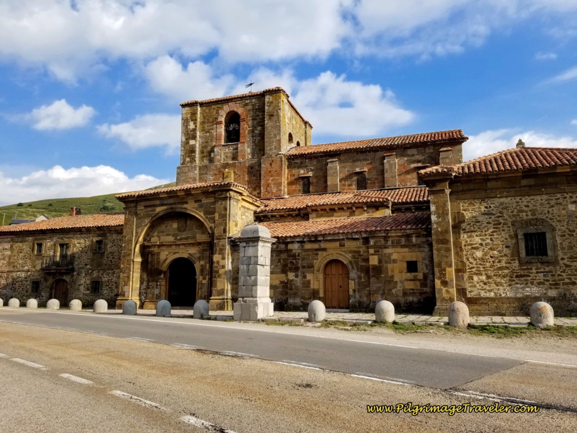 Colegiata de Santa María de Arbás