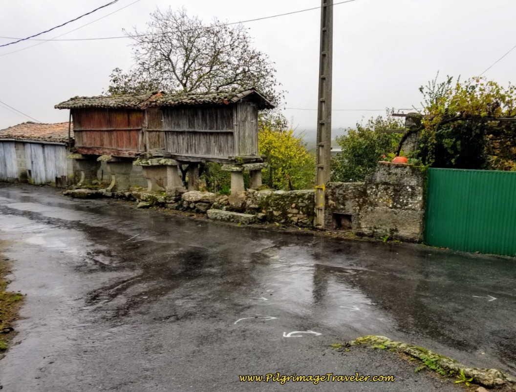 Right Turn Into Cima de Vila