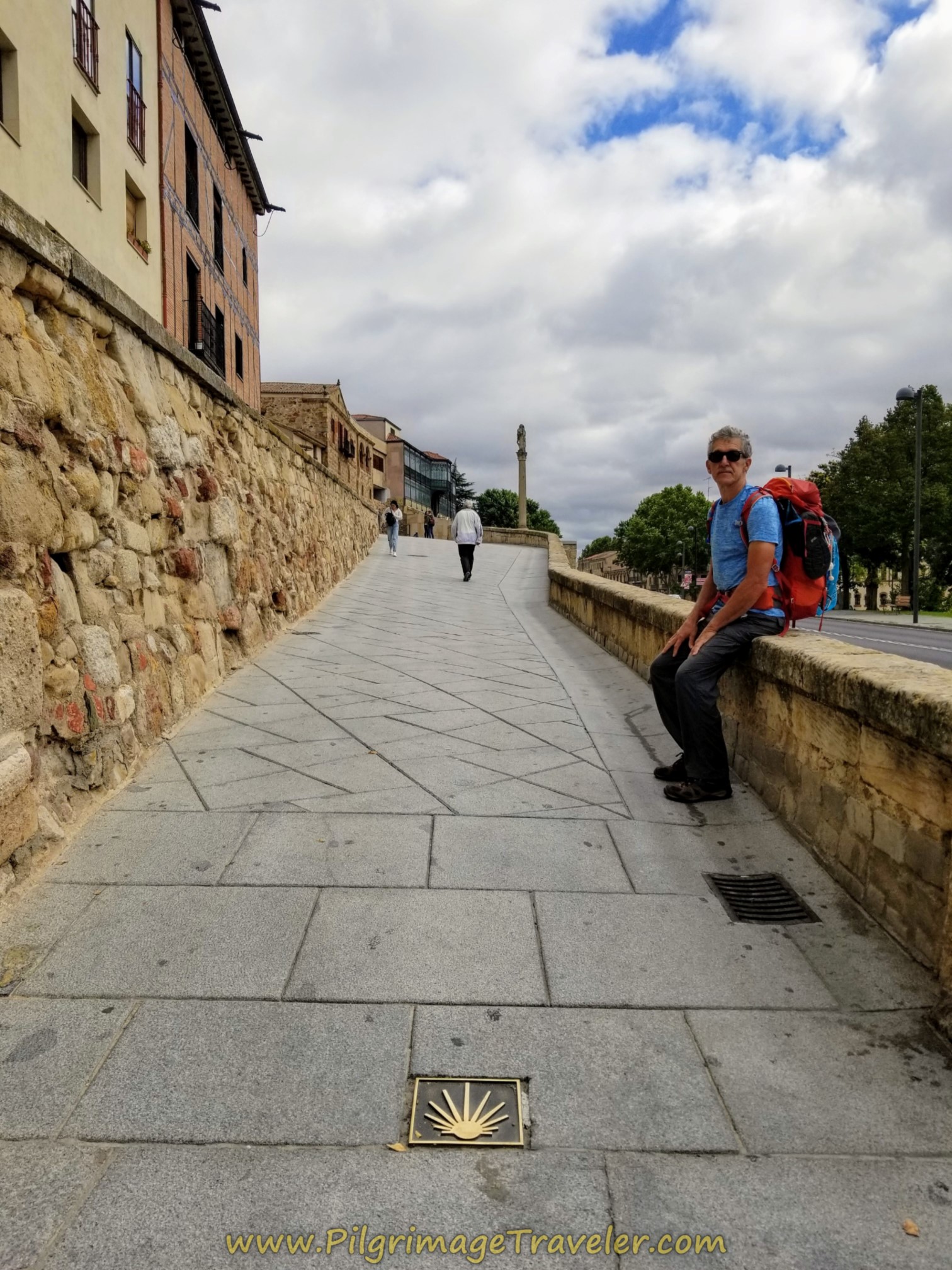 Camino Shell Along the Calle Ribera del Puente Camino Shell Along the Calle Ribera del Puente