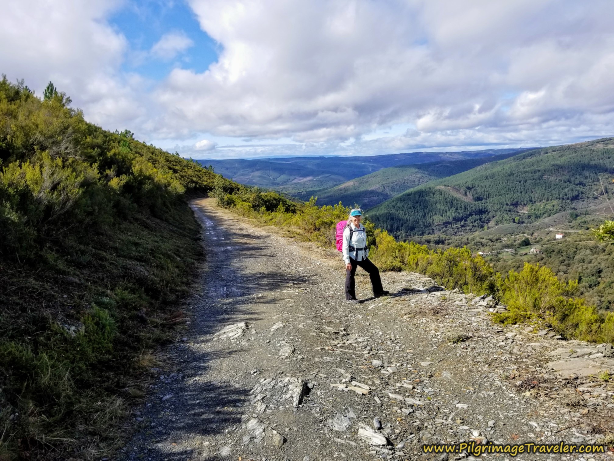 Elle on the High Road on the Camino Sanabrés from to A Venda da Capela to A Laza