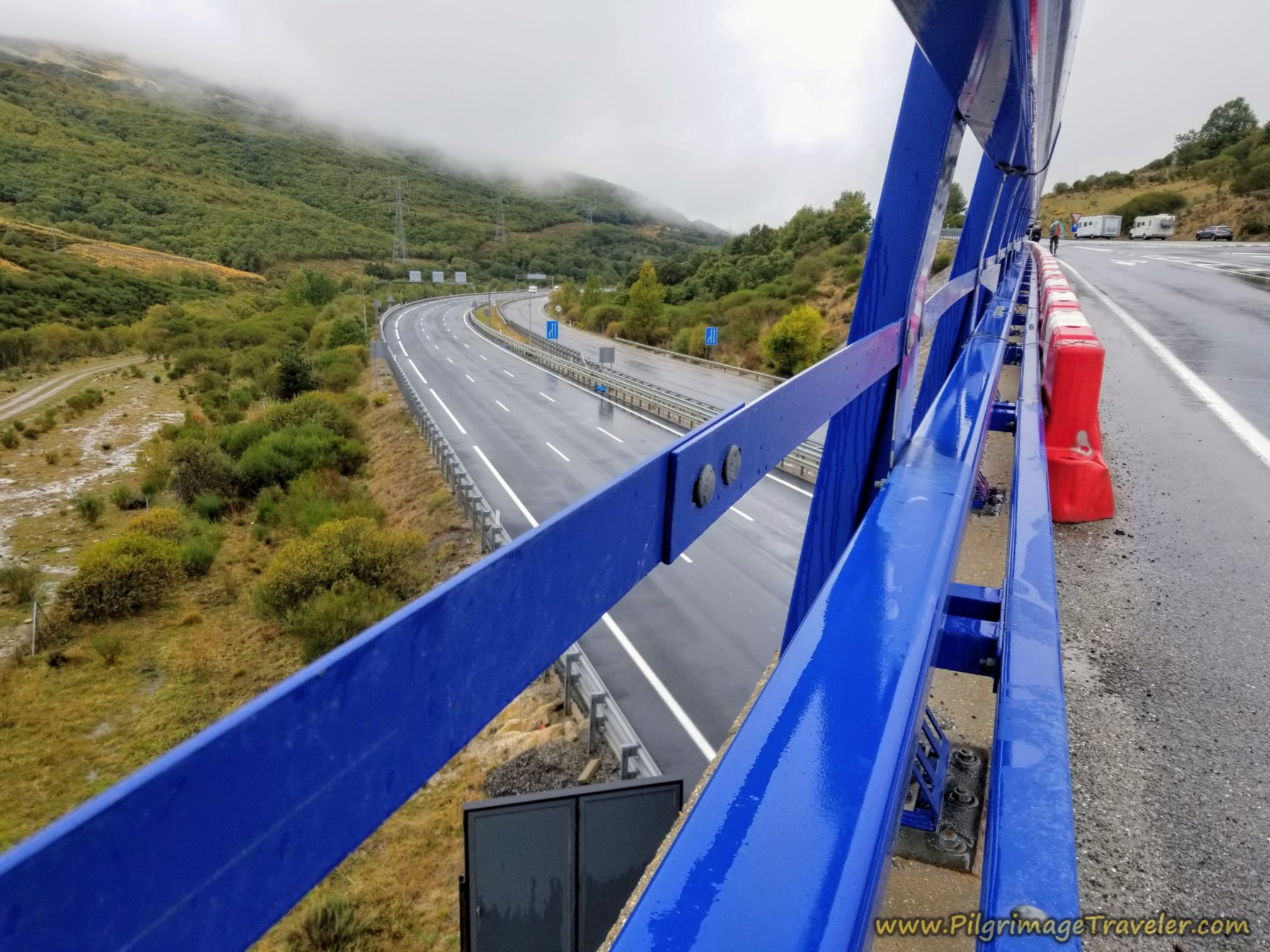 Flyover the Motorway on the N-525 to Padornelo
