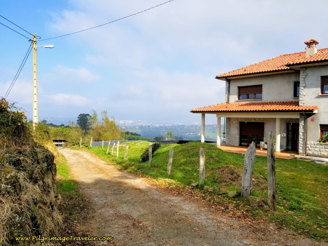 Second Summit of Day Six on the Camino del Salvador, the Alto de Picullanza