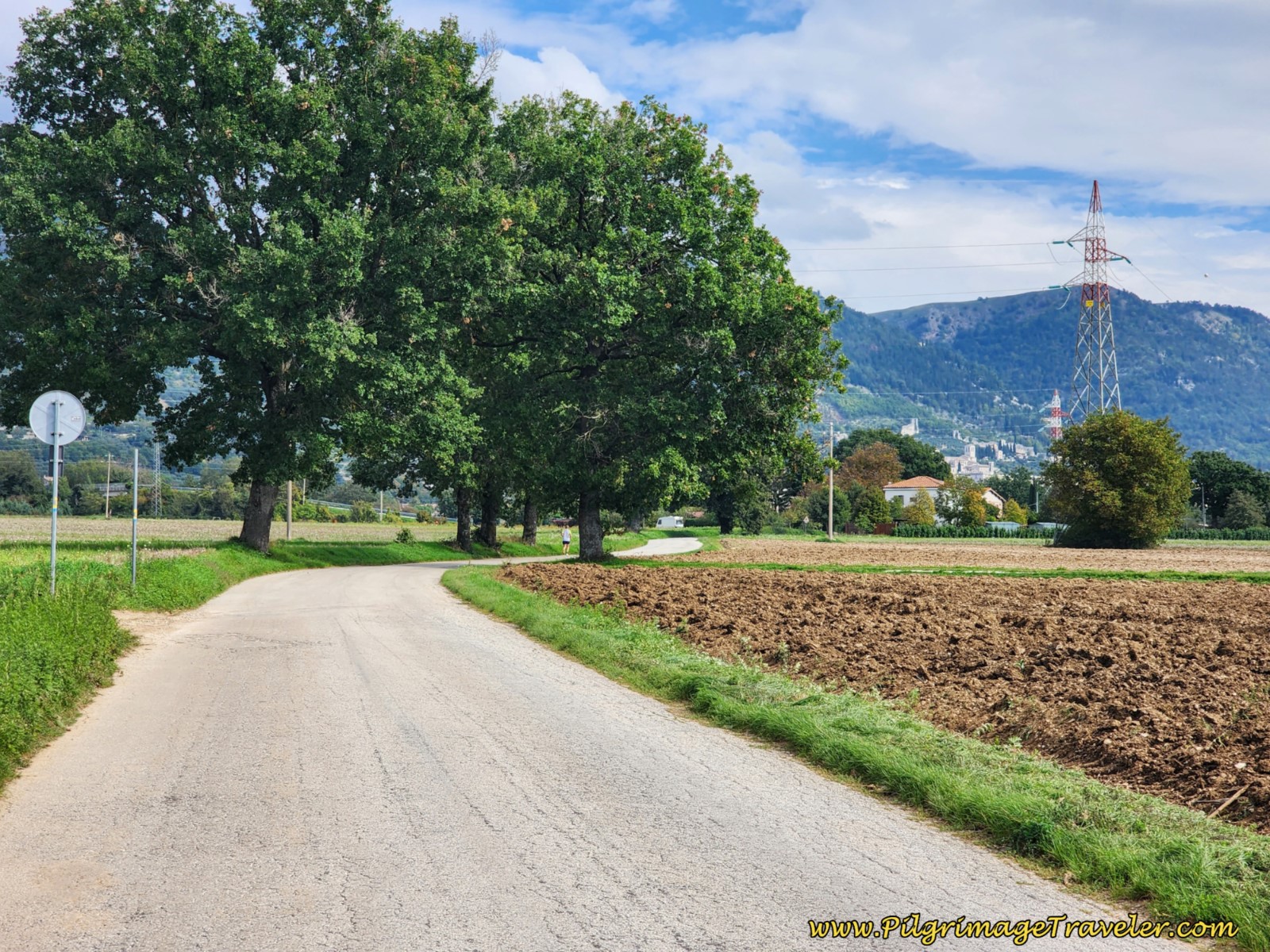 Gubbio Discernable Ahead Gubbio Discernable Ahead