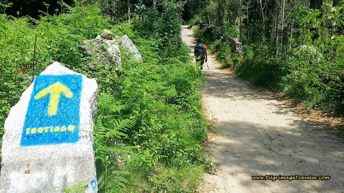 Rua Bela Vista ~ Where the Roman Road Turns to Dirt