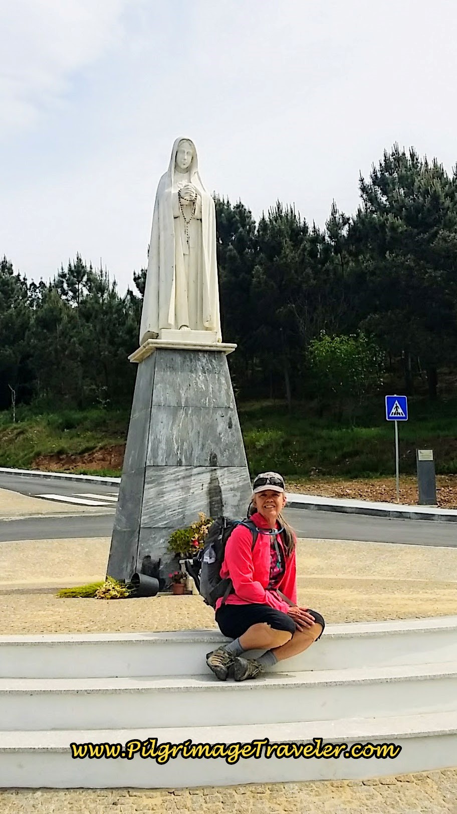 Elle at the Statue, Nossa Senhora do Socorro