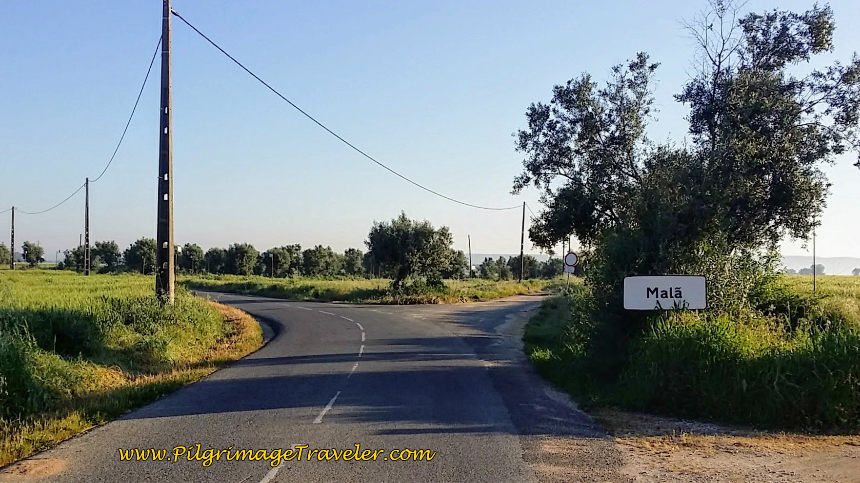 Walking Past Maiã, Portugal on the CM1183