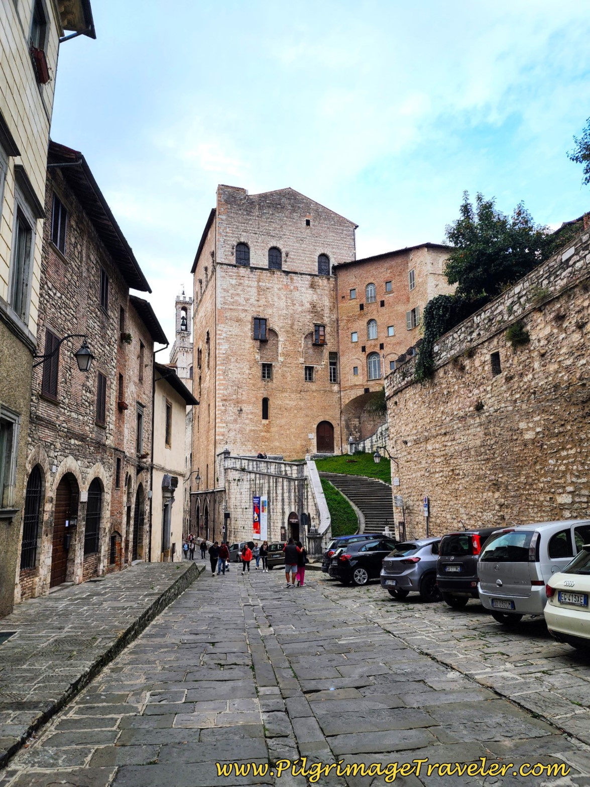 From Largo Piero Luigi Menichetti Stairway to Via XX Settembre
