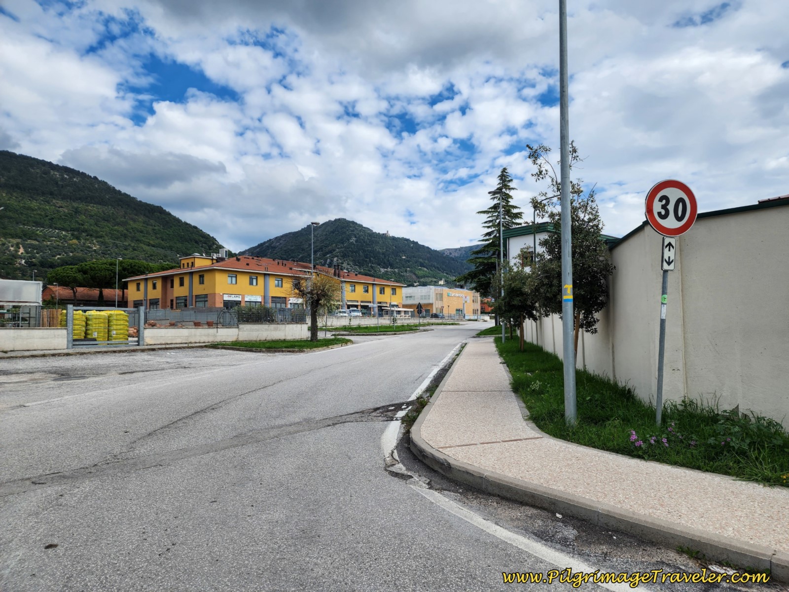 Join the Via dell' Arboreto Join the Via dell' Arboreto