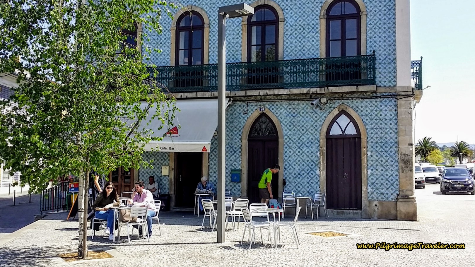 Café Bar Gambuzinos Along the Rio Águeda