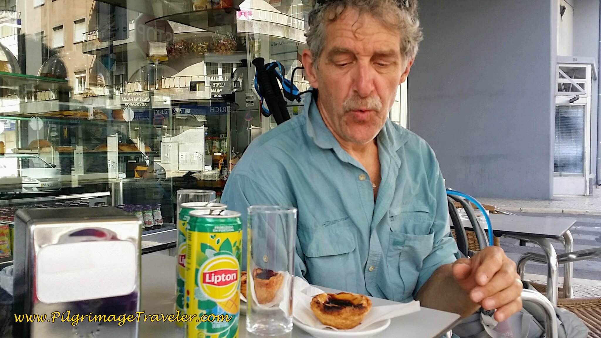 Tea and Nata Break in Santarém, Portugal