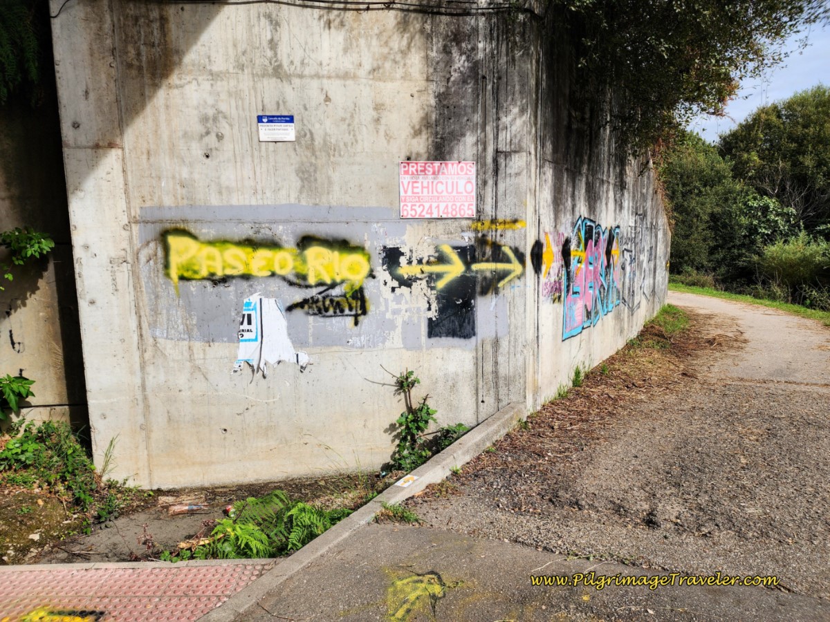 Turn Left Immediately After Overpass for the Paseo Rio