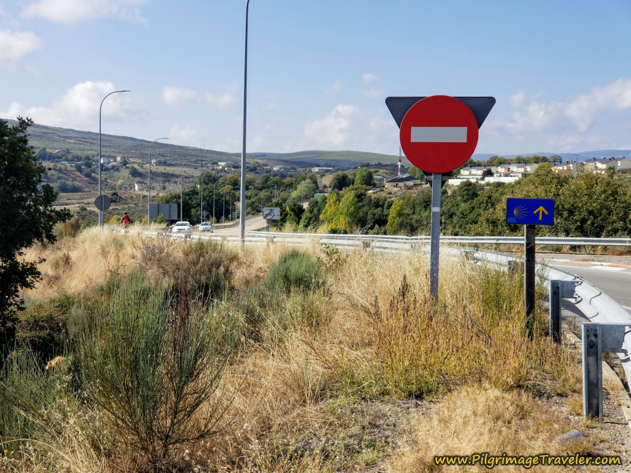 Left Turn at the Large Traffic Circle