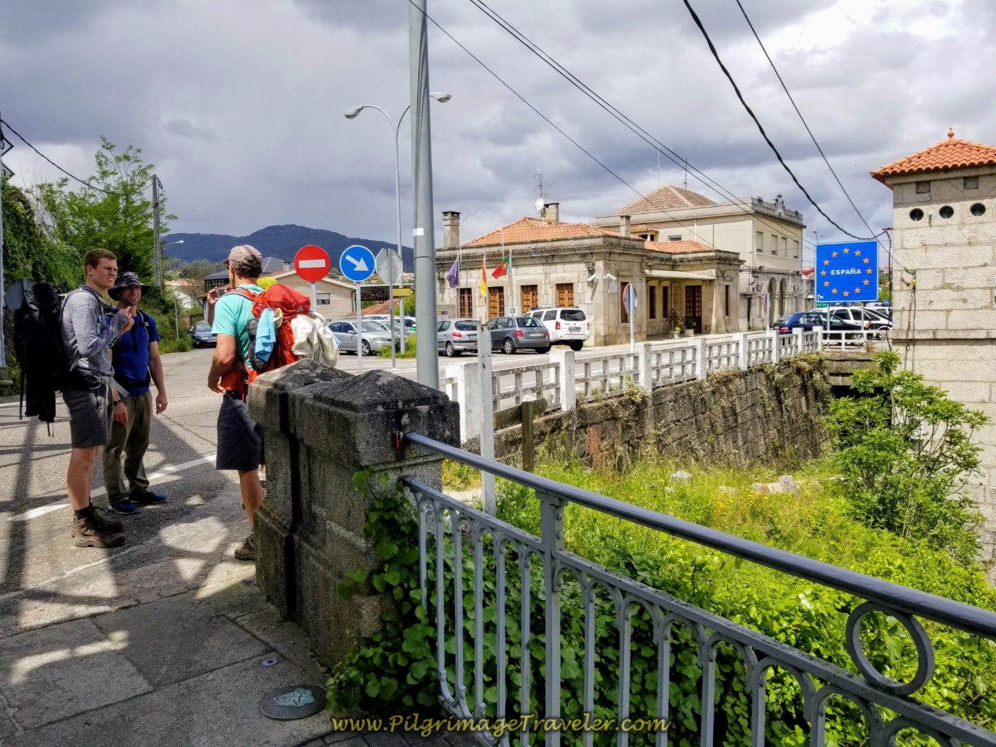 Turn Right onto the N-551 in España on day nineteen on the Central Route of the Portuguese Camino Turn Right onto the N-551 in España on day nineteen on the Central Route of the Portuguese Camino