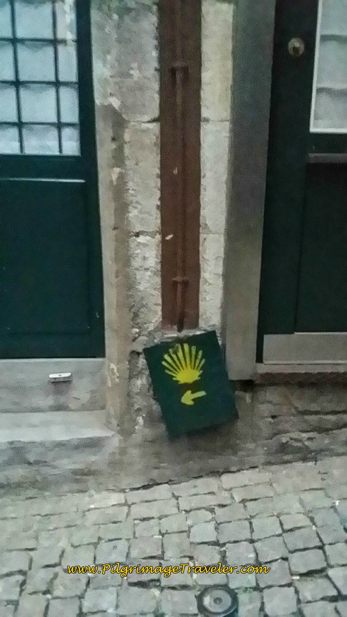 Left Here on the Rua da Bainharia on day fifteen of the Camino Portugués