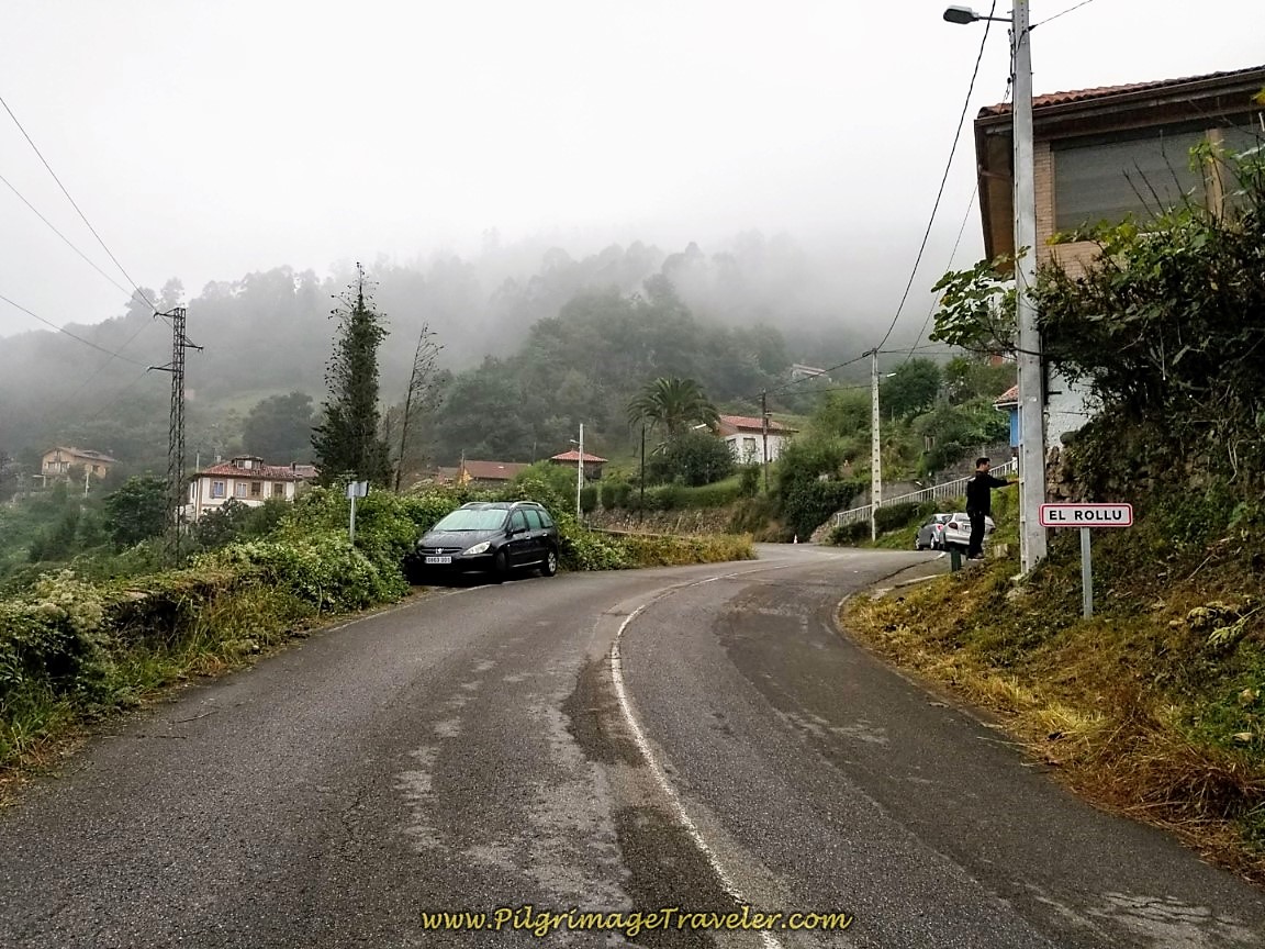 Entering the Town of El Rollu Entering the Town of El Rollu