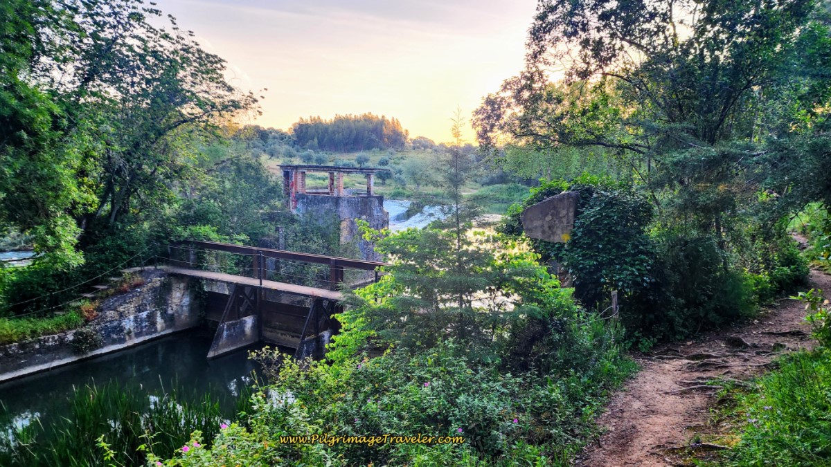Come to the Açude da Pedra, Dam