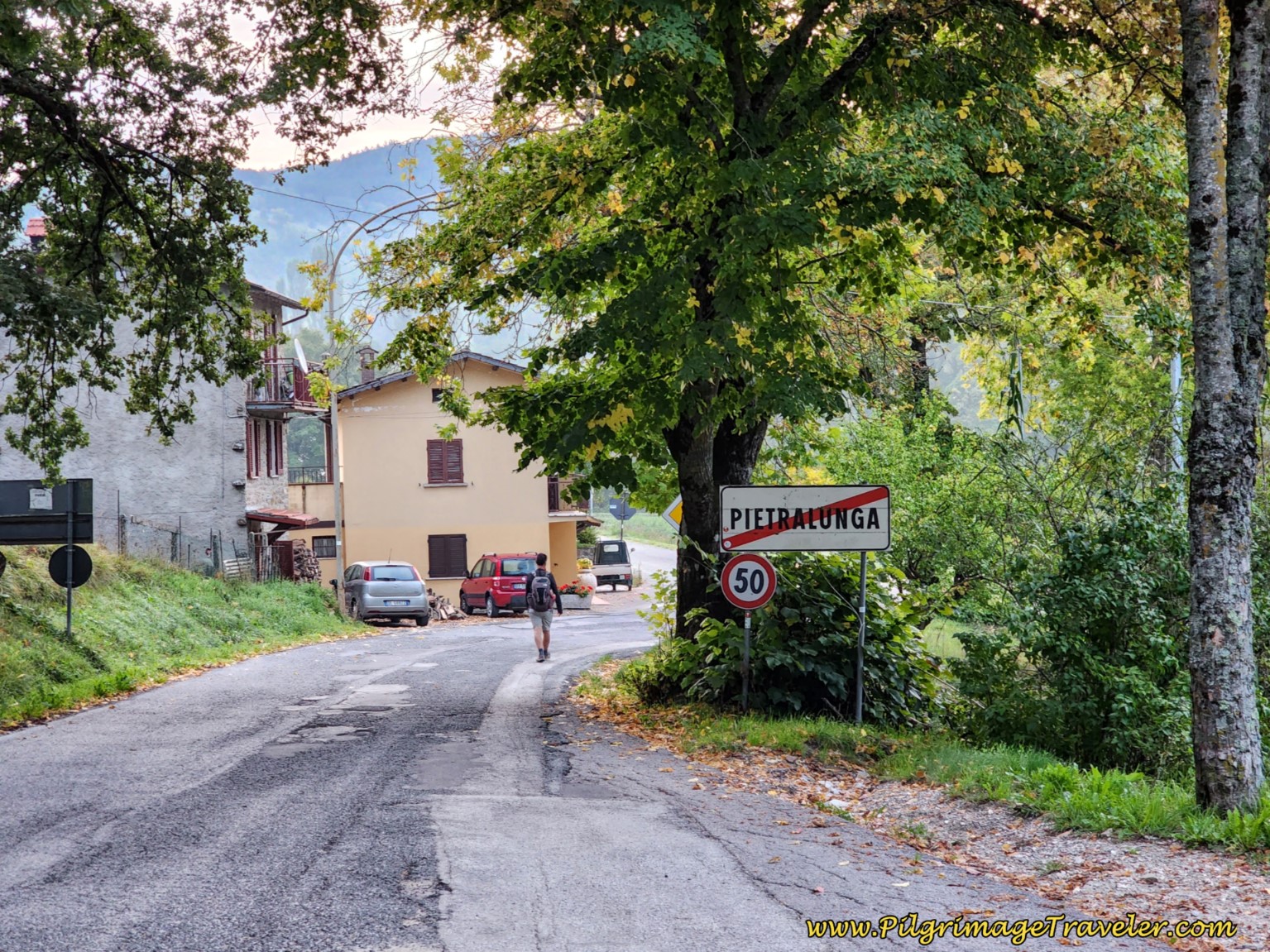Pass Pietralunga City Limits Just Before Y-Intersection Pass Pietralunga City Limits Just Before Y-Intersection