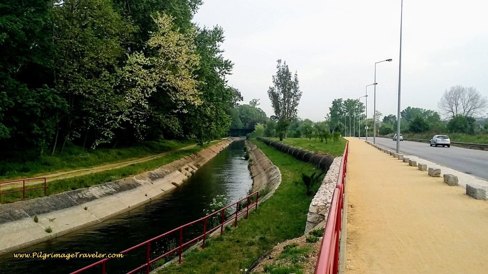 Gravel Walking Path Along the Rio Velho