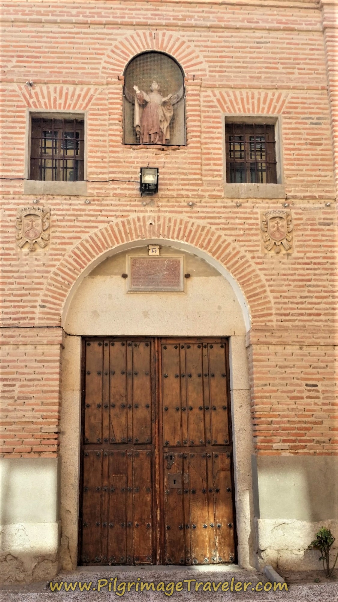 Iglesia Casa Natal de San Juan de la Cruz