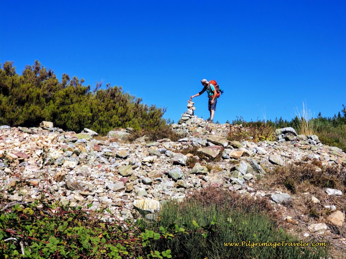 Cairn at the Top of the Forcadas de San Antón