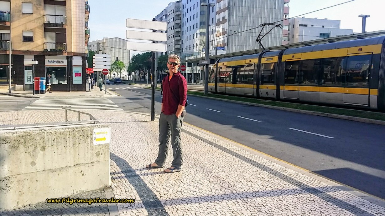 Rich on the Avenida da República