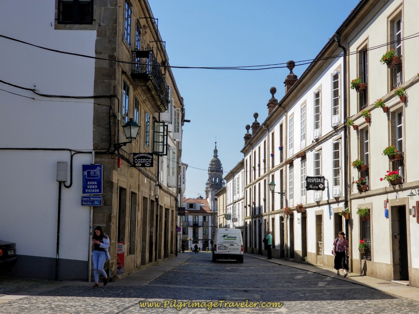 Entering the Rúa da Porta da Pena and The Pedestrian Zone on day eight of the English Way