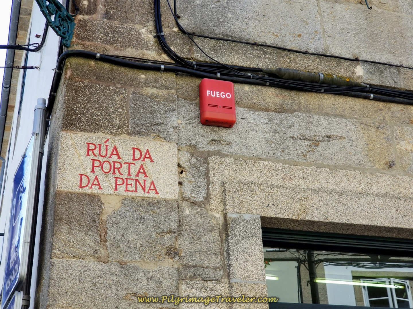 Signpost for the Rúa da Porta da Pena on day eight of the English Way