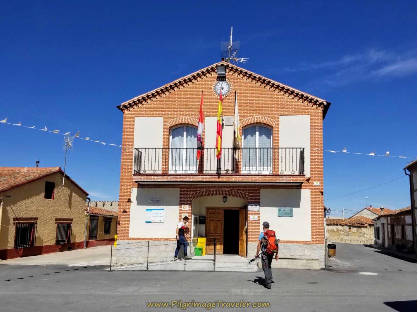 Gotarrendura Town Hall