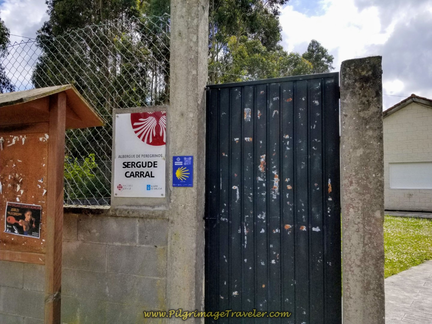 Sign for the Albergue de Sergude/Carral on day one of the La Coruña Arm of the Camino Inglés Sign for the Albergue de Sergude/Carral on day one of the La Coruña Arm of the Camino Inglés