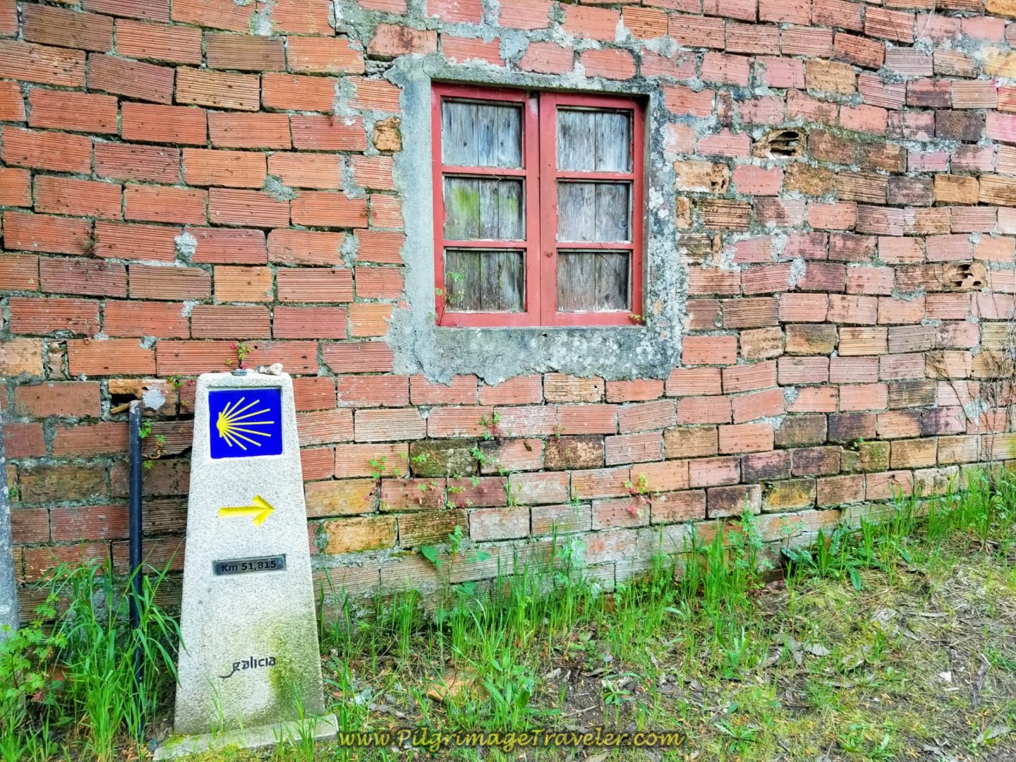 Picturesque Backdrop for 51.8 Kilometer Waymark on day six of the Camino Inglés