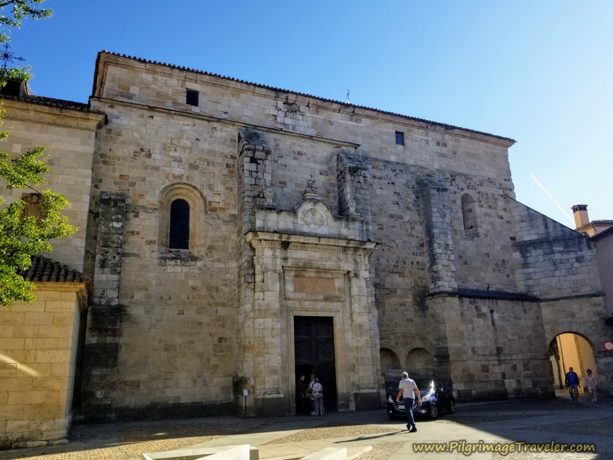 Iglesia de San Pedro y San Ildefonso