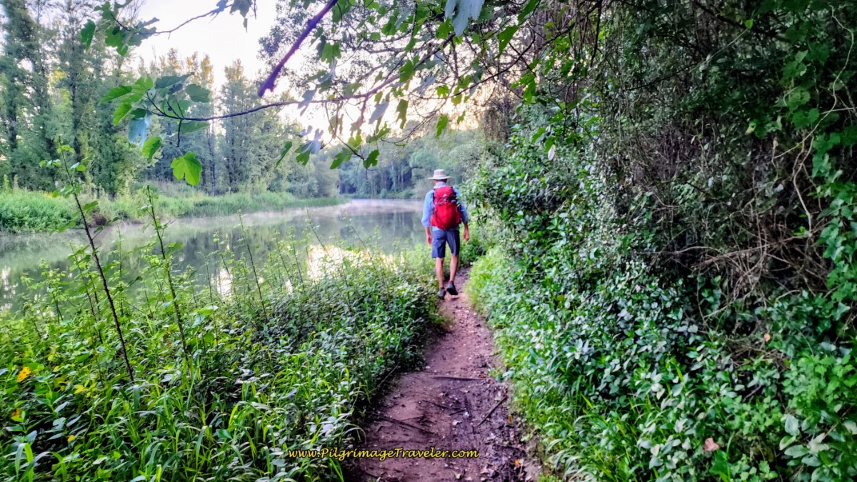 Following the Nabão River on a Lovely Path
